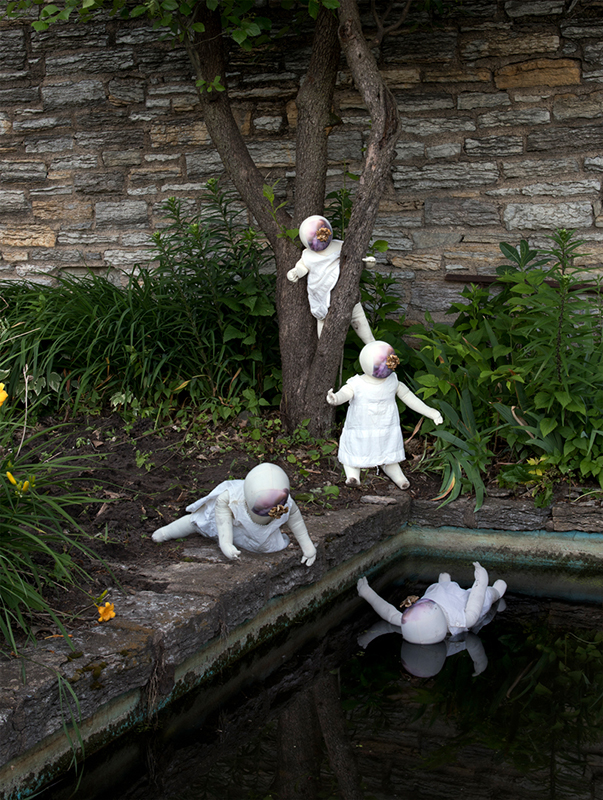 dolls climbing